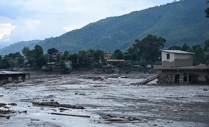 95 dead, hundreds missing after devastating flood hits Nepal-Tibet border Flood