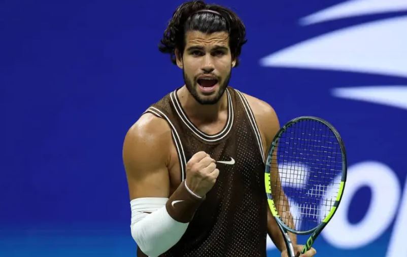 US Open: Defending champions Alcaraz, Sabalenka join third round Alcaraz